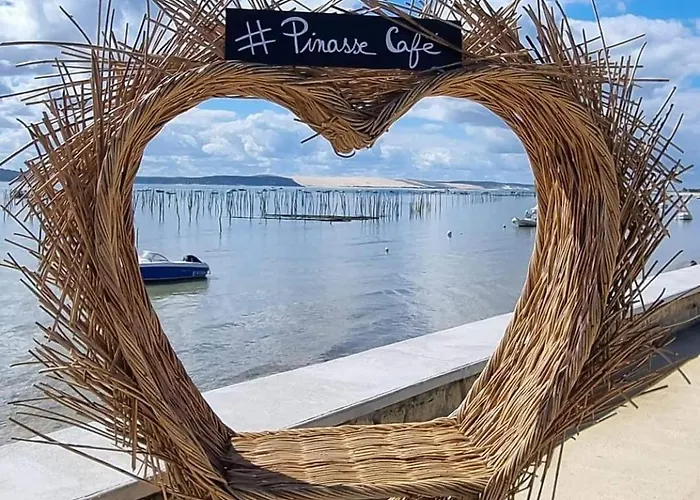 - Cap Ferret Lège-Cap-Ferret