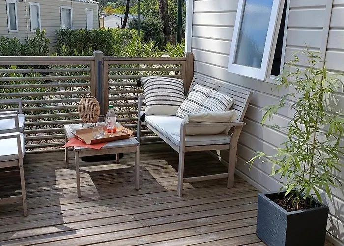 - Cap Ferret Lège-Cap-Ferret